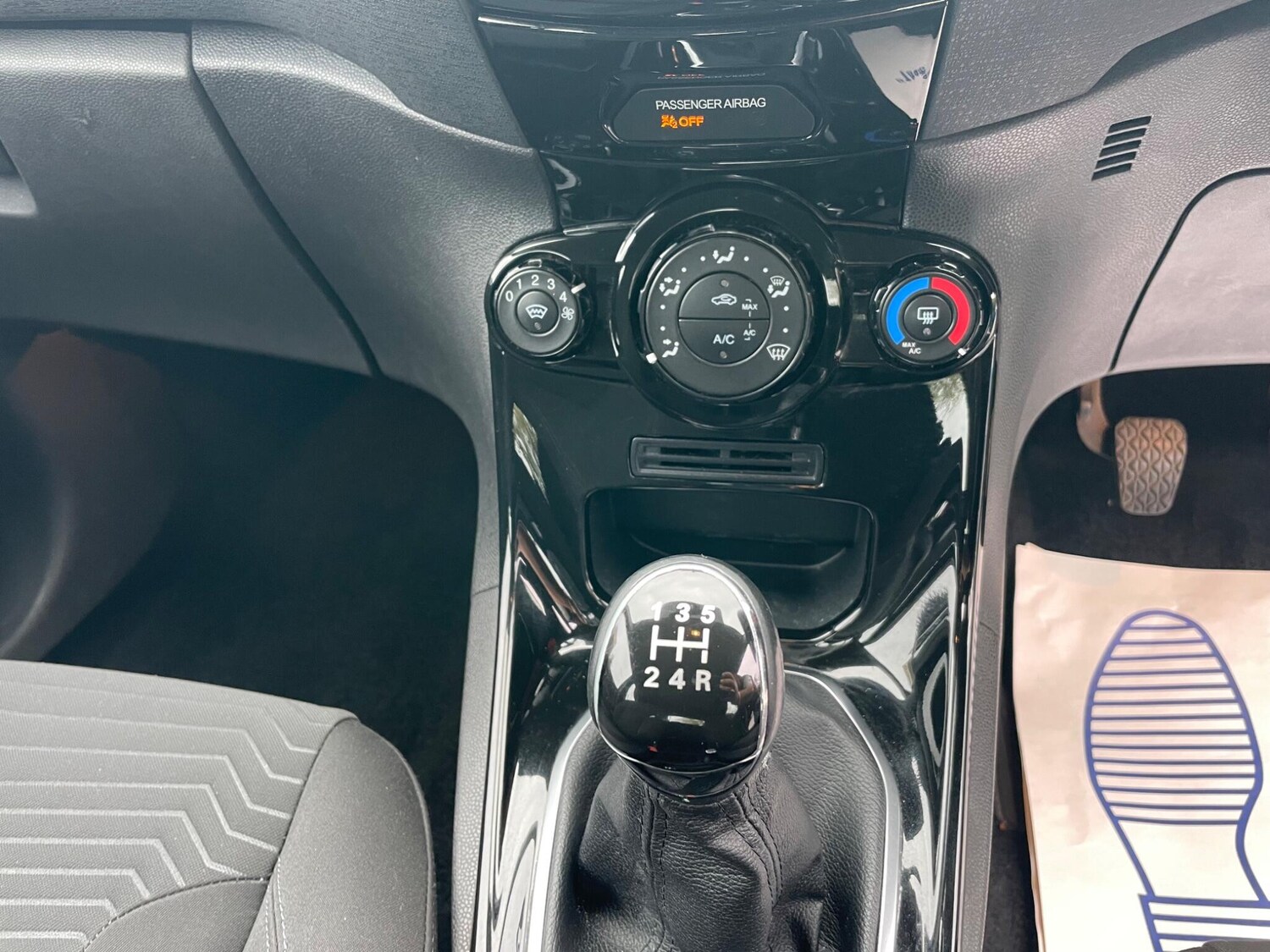 Used Ford Fiesta 2013 for sale - 76283163: Photo 25