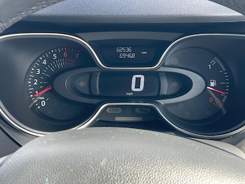 Used Renault Captur 2017 for sale - 78377156: Photo