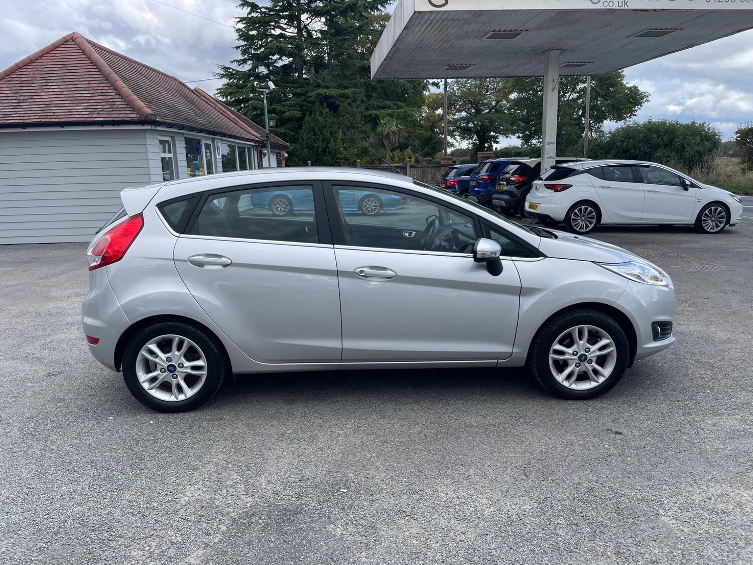 Used Ford Fiesta 2016 for sale - 76032420: Photo 10