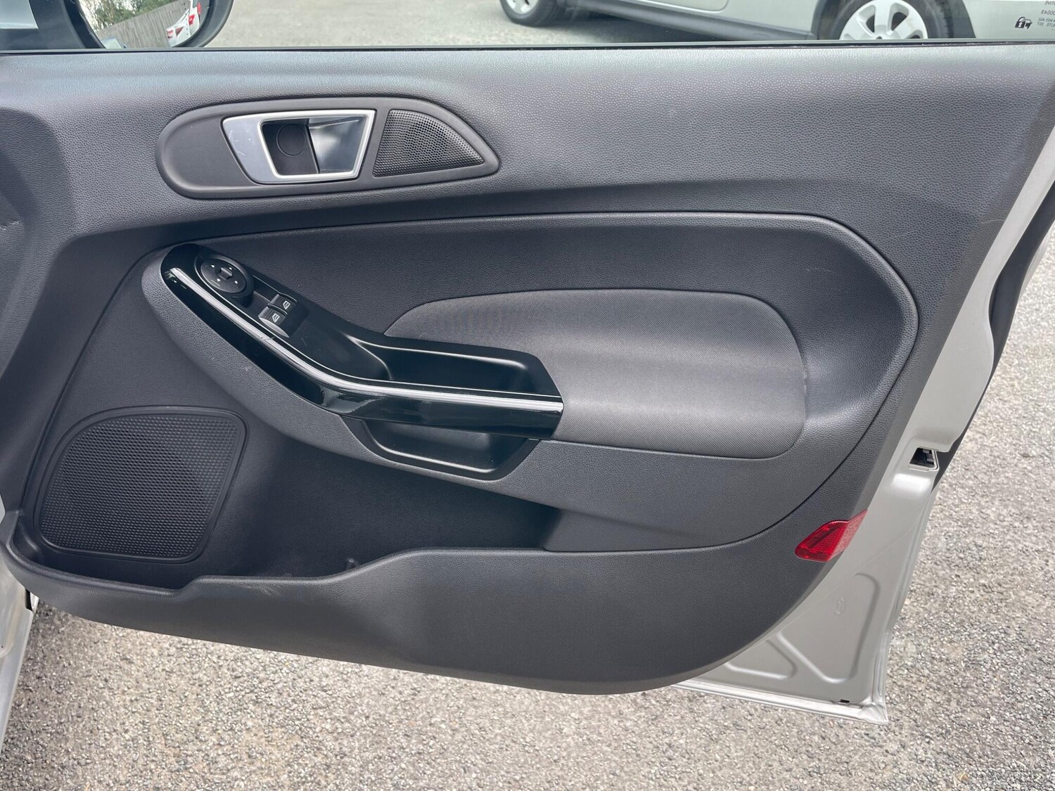 Used Ford Fiesta 2016 for sale - 76032420: Photo 23