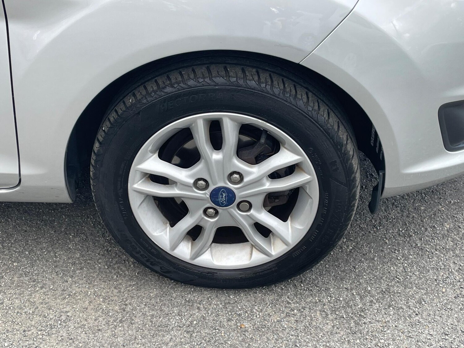 Used Ford Fiesta 2016 for sale - 76032420: Photo 32