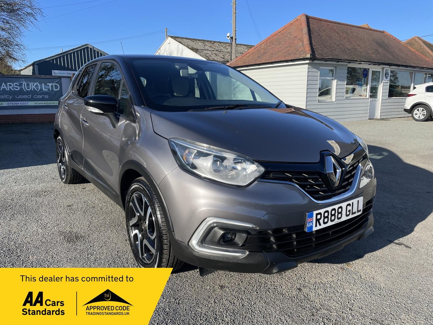 Used Renault Captur 2018 for sale - 76659145: Photo 1