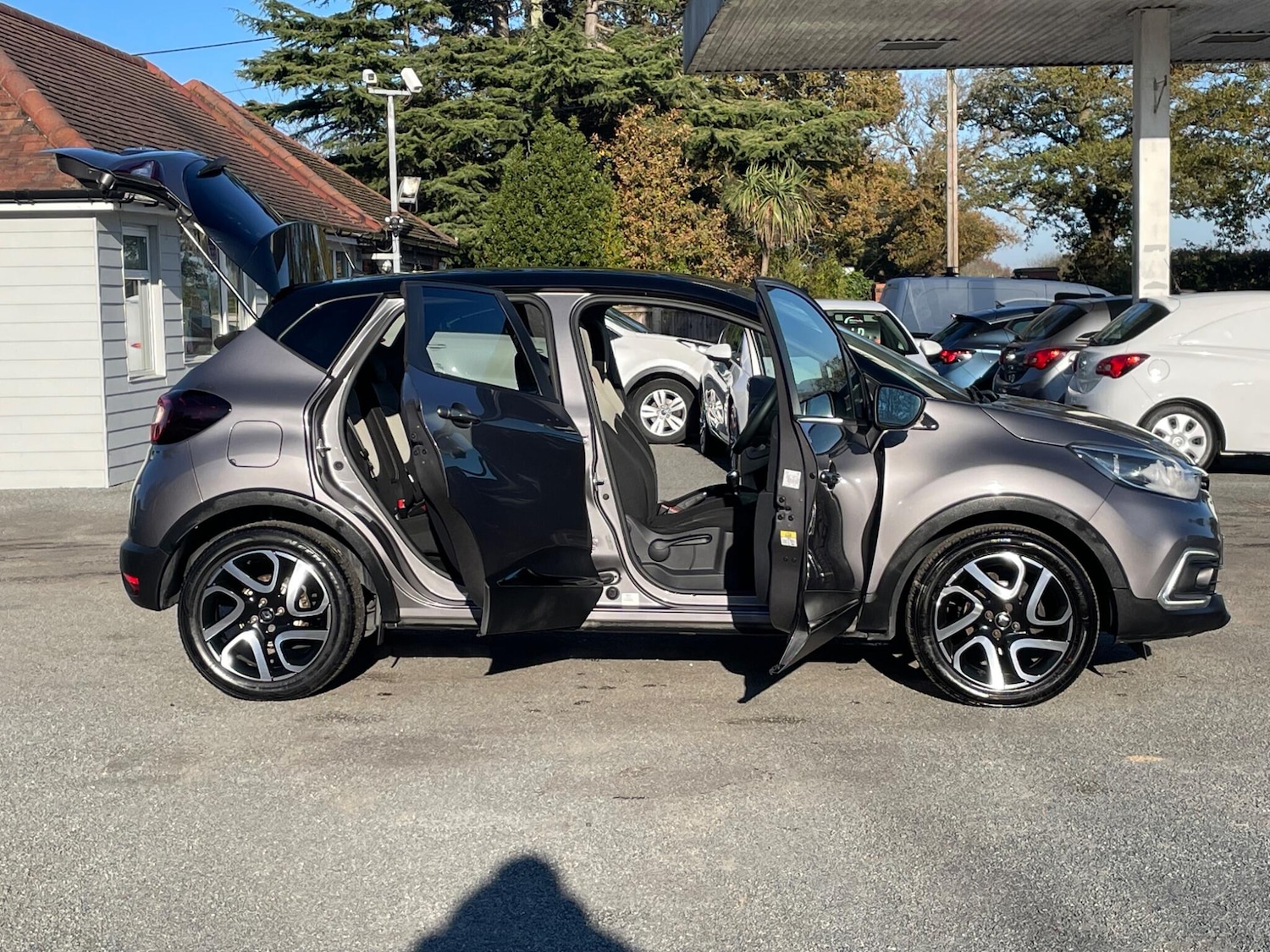 Used Renault Captur 2018 for sale - 76659145: Photo 18