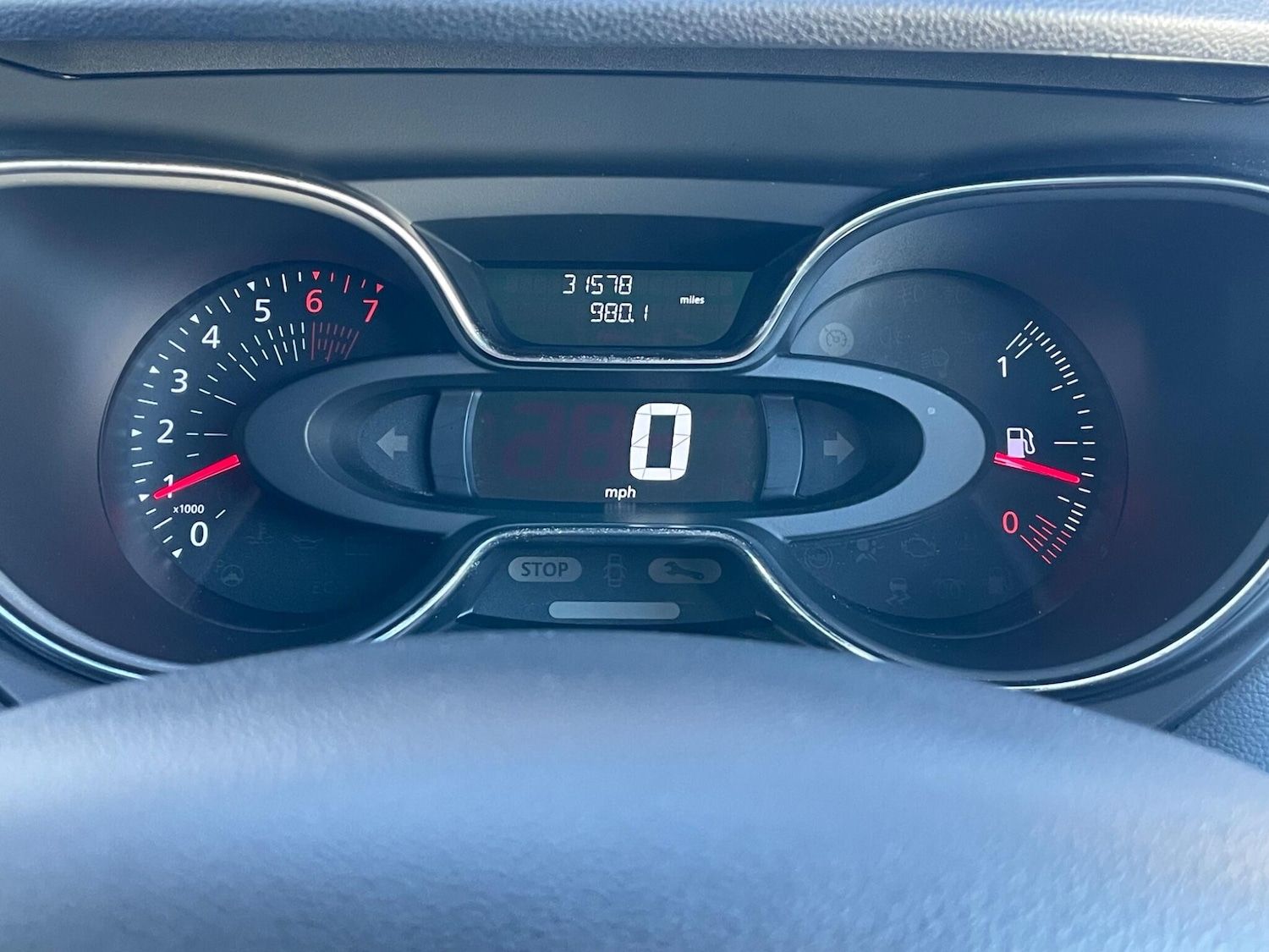 Used Renault Captur 2018 for sale - 76659145: Photo 3