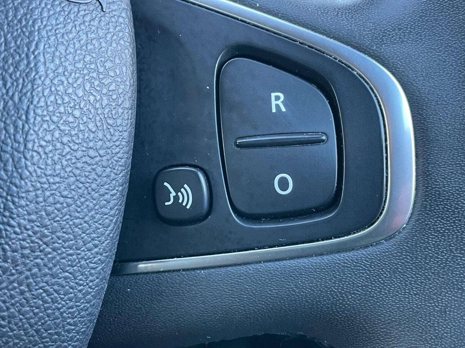 Used Renault Captur 2018 for sale - 76659145: Photo 34