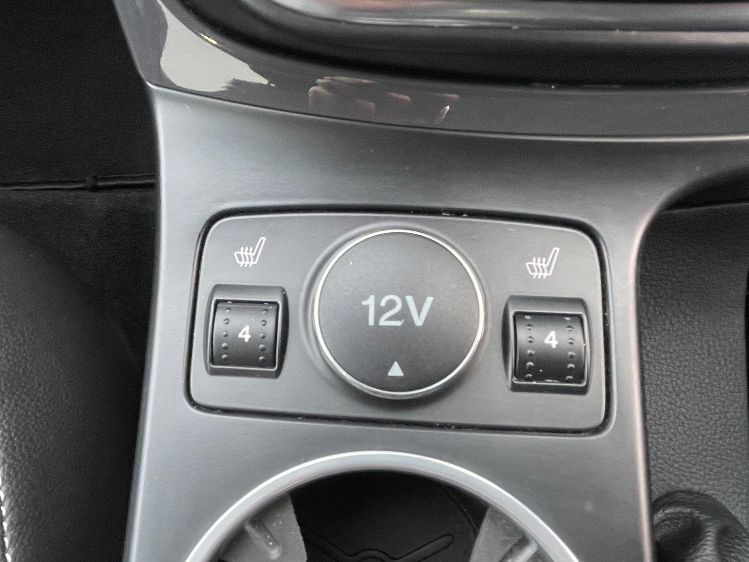 Used Ford Kuga 2014 for sale - 76701640: Photo 31