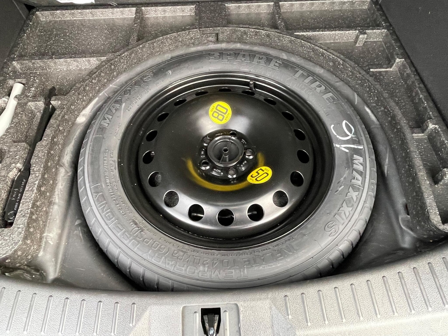 Used Ford Kuga 2014 for sale - 76701640: Photo 43