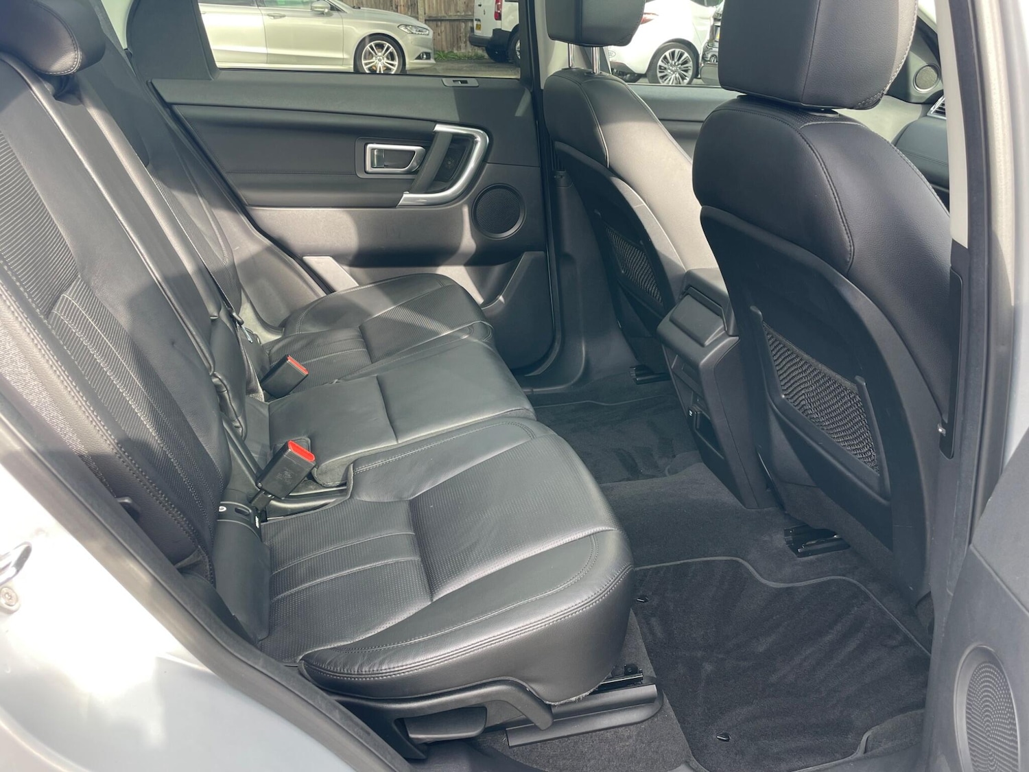 Used Land Rover Discovery Sport 2016 for sale - 76513398: Photo 12