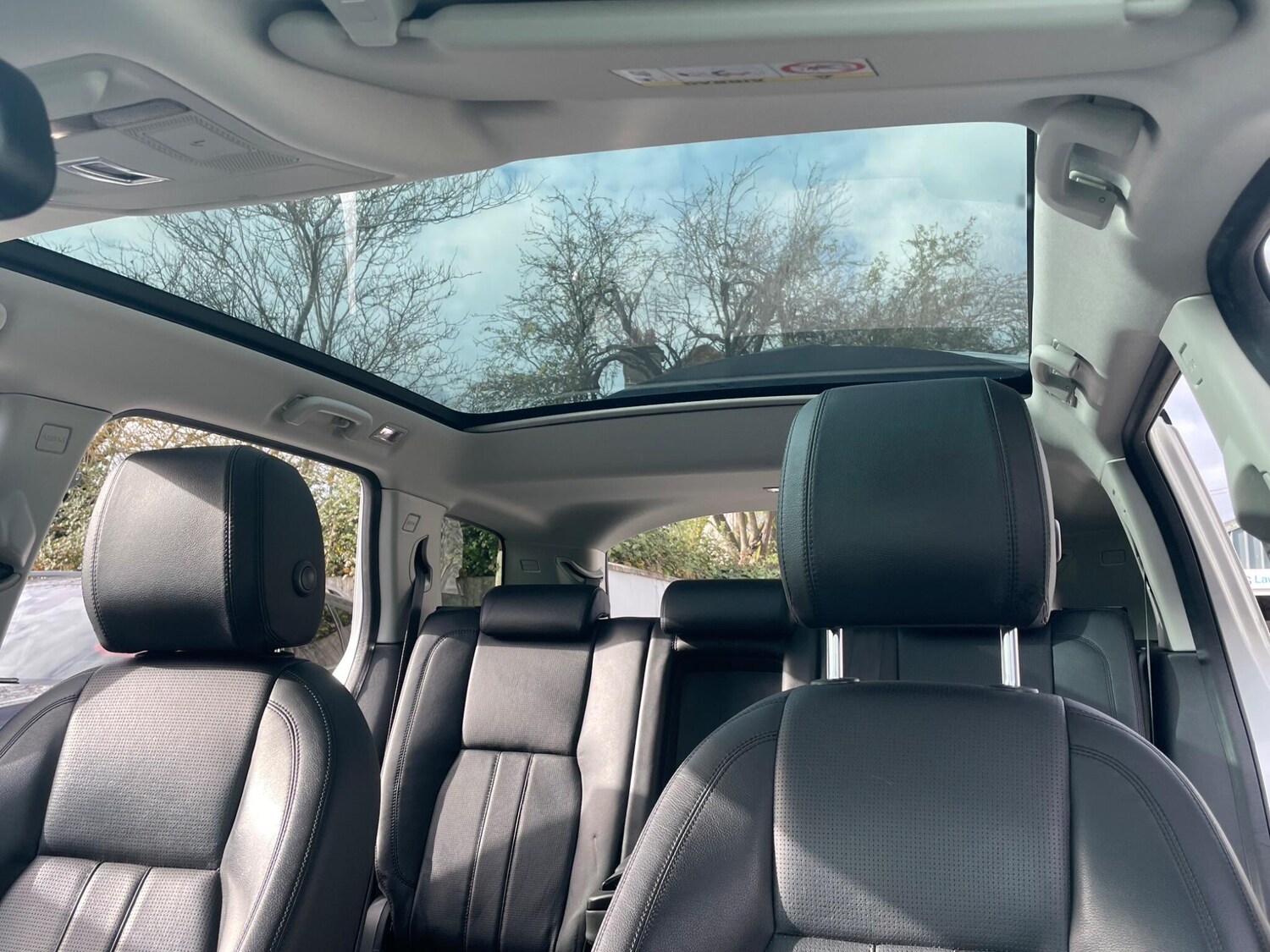 Used Land Rover Discovery Sport 2016 for sale - 76513398: Photo 15