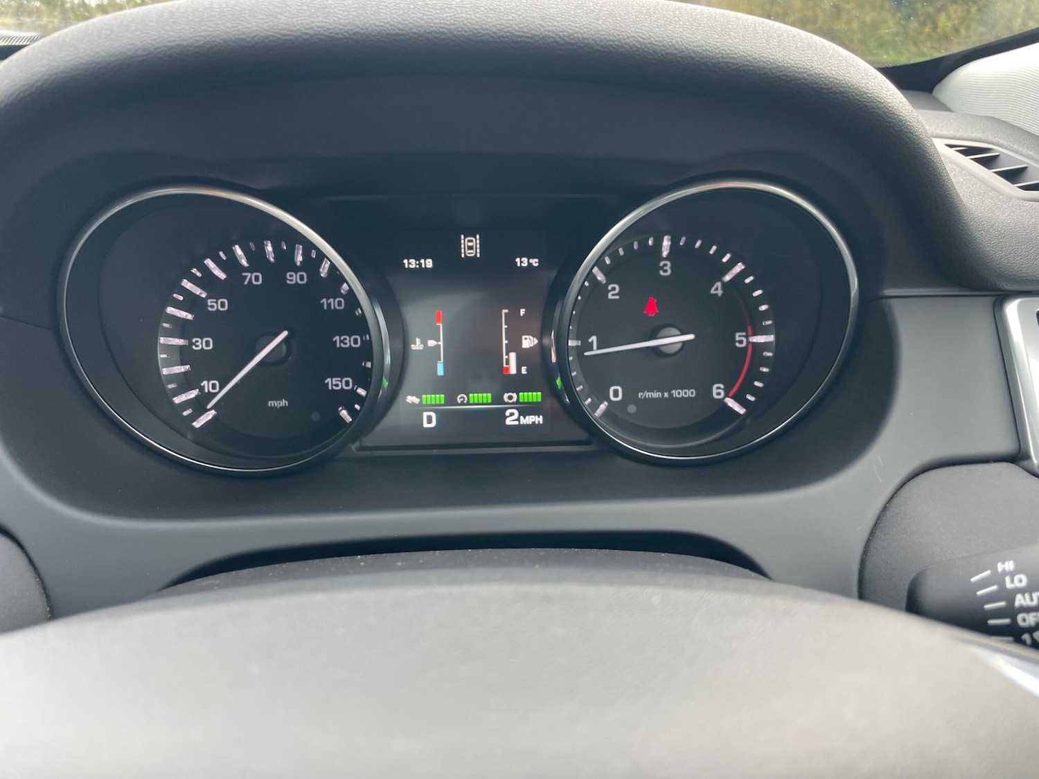 Used Land Rover Discovery Sport 2016 for sale - 76513398: Photo 3