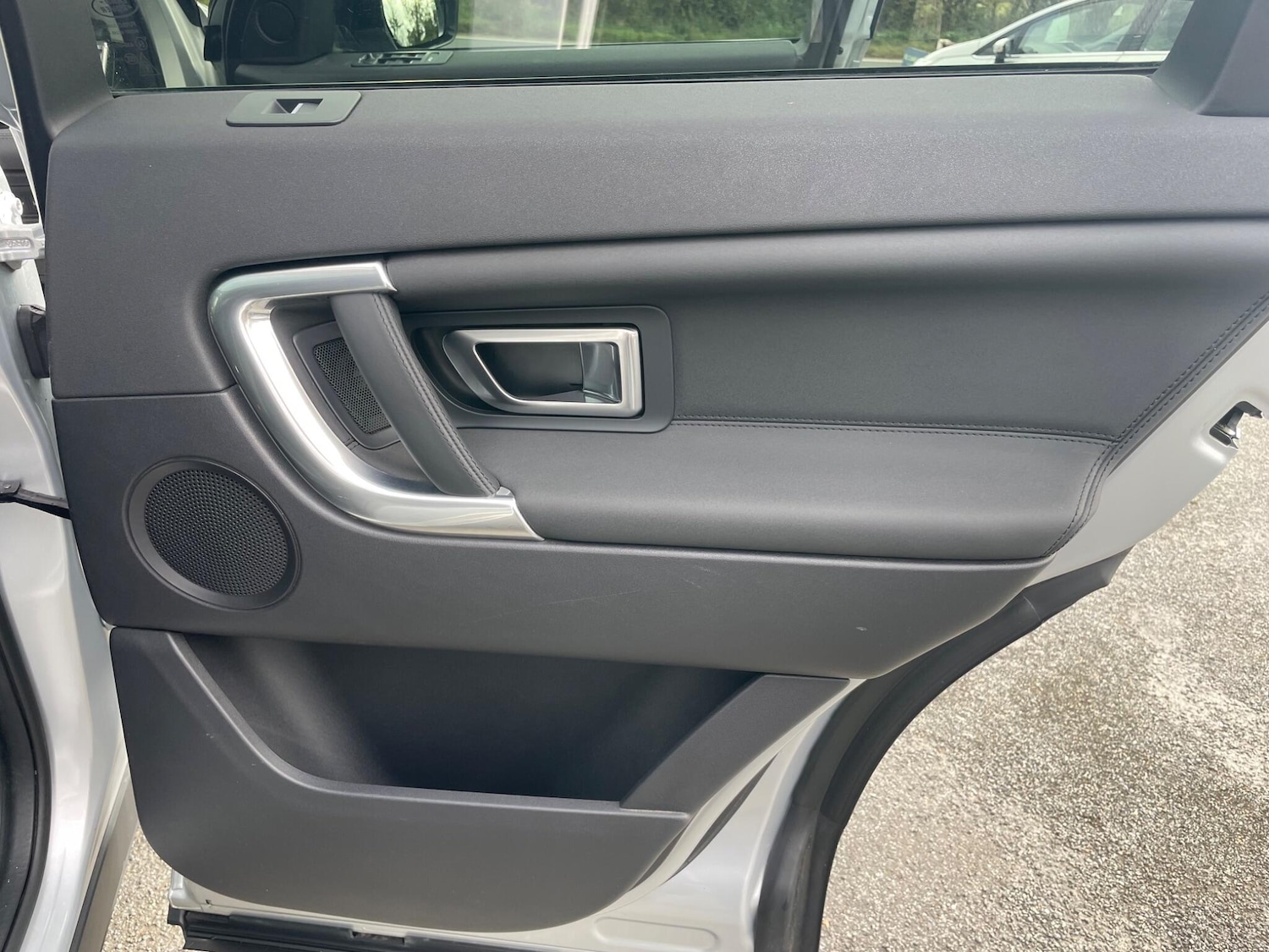 Used Land Rover Discovery Sport 2016 for sale - 76513398: Photo 31