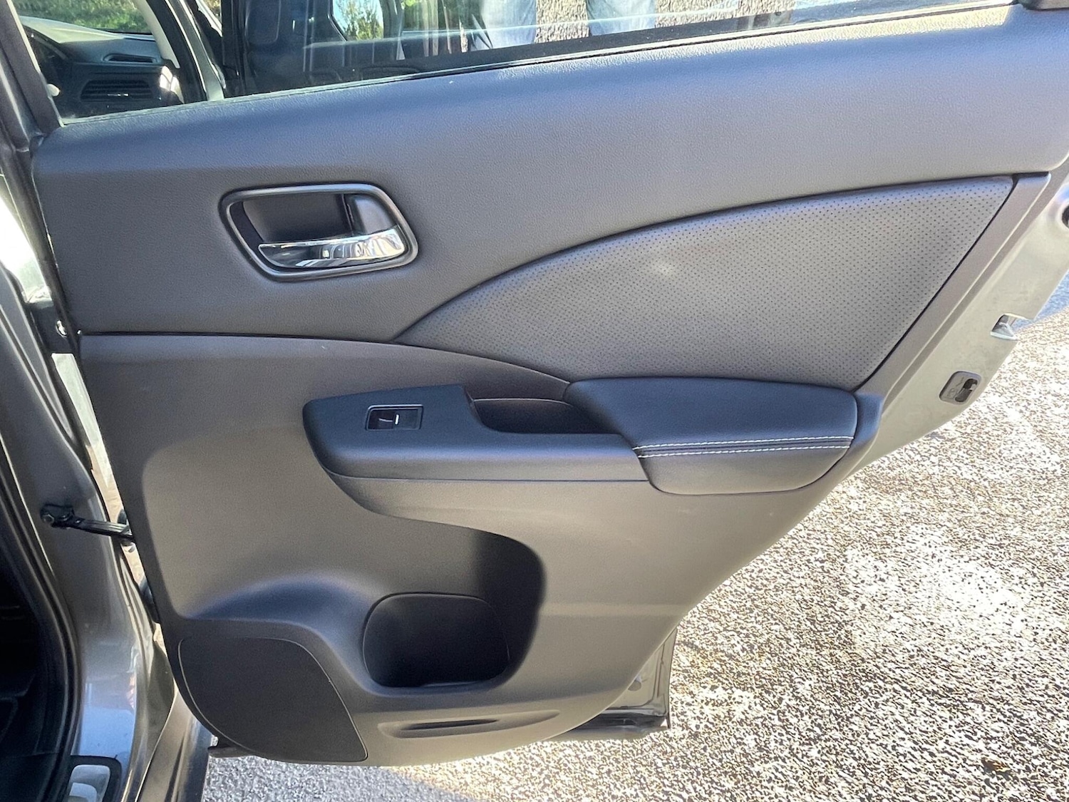Used Honda CR-V 2016 for sale - 76336054: Photo 30