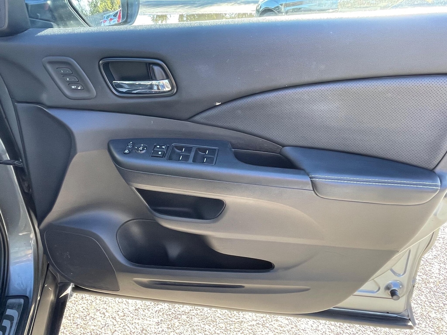 Used Honda CR-V 2016 for sale - 76336054: Photo 31