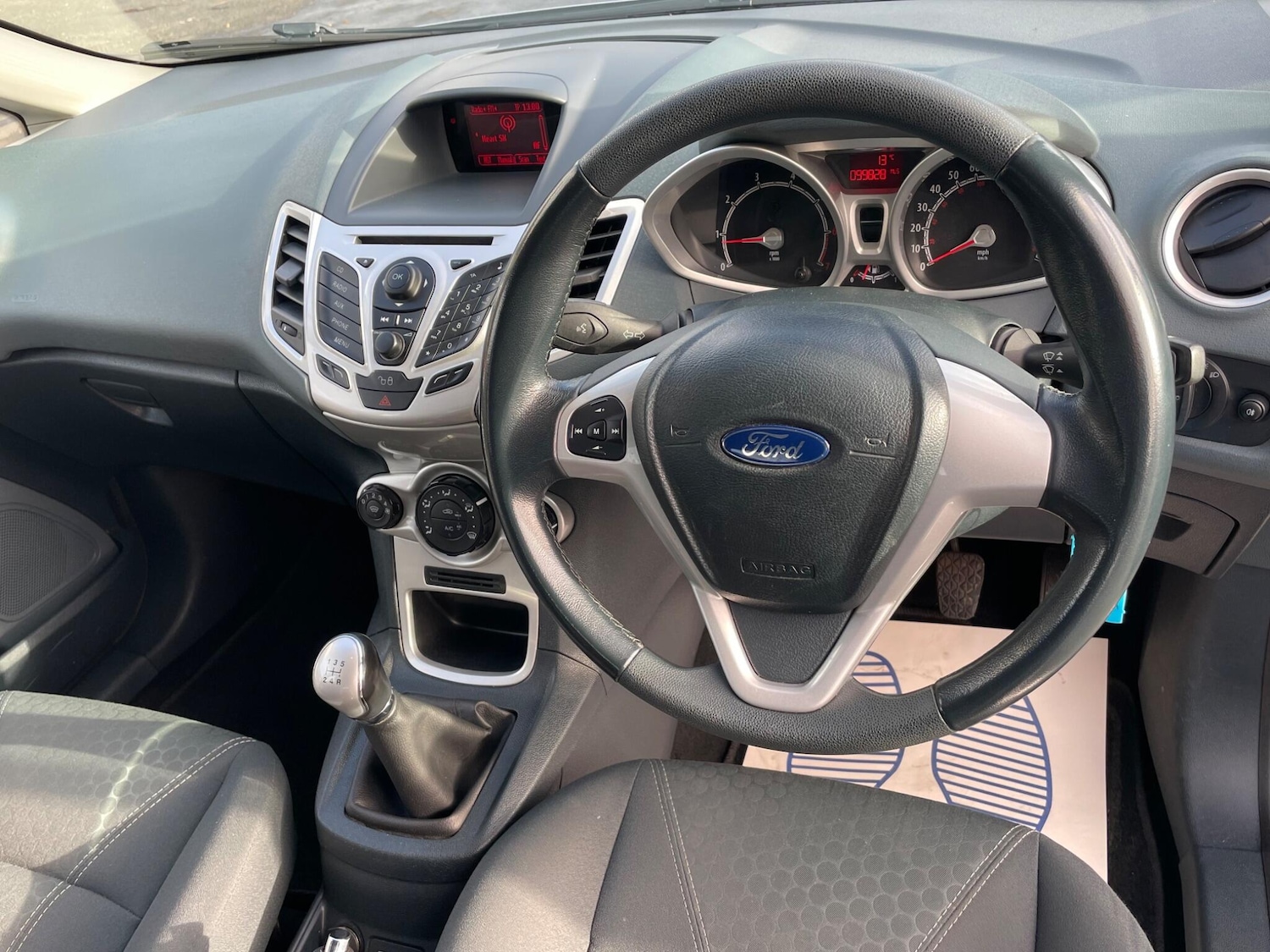 Used Ford Fiesta 2011 for sale - 76742356: Photo 23