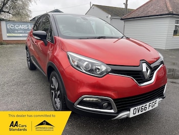 Used Renault Captur 2016 for sale - 78377152: Photo