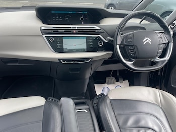 Used Citroen Grand C4 Picasso 2016 for sale - 78377158: Photo