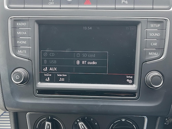 Used Volkswagen Polo 2015 for sale - 76158824: Photo 31