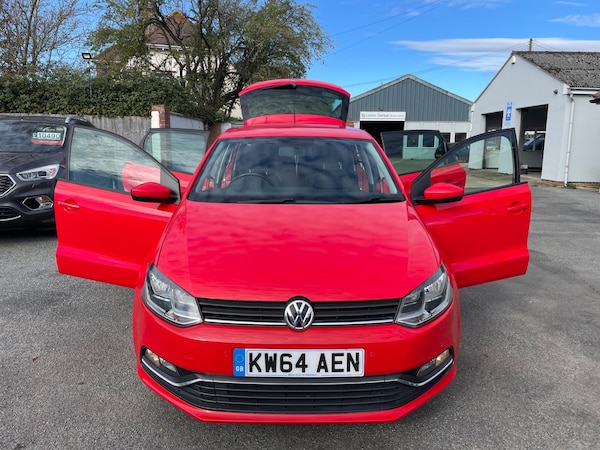Used Volkswagen Polo 2015 for sale - 76158824: Photo 34