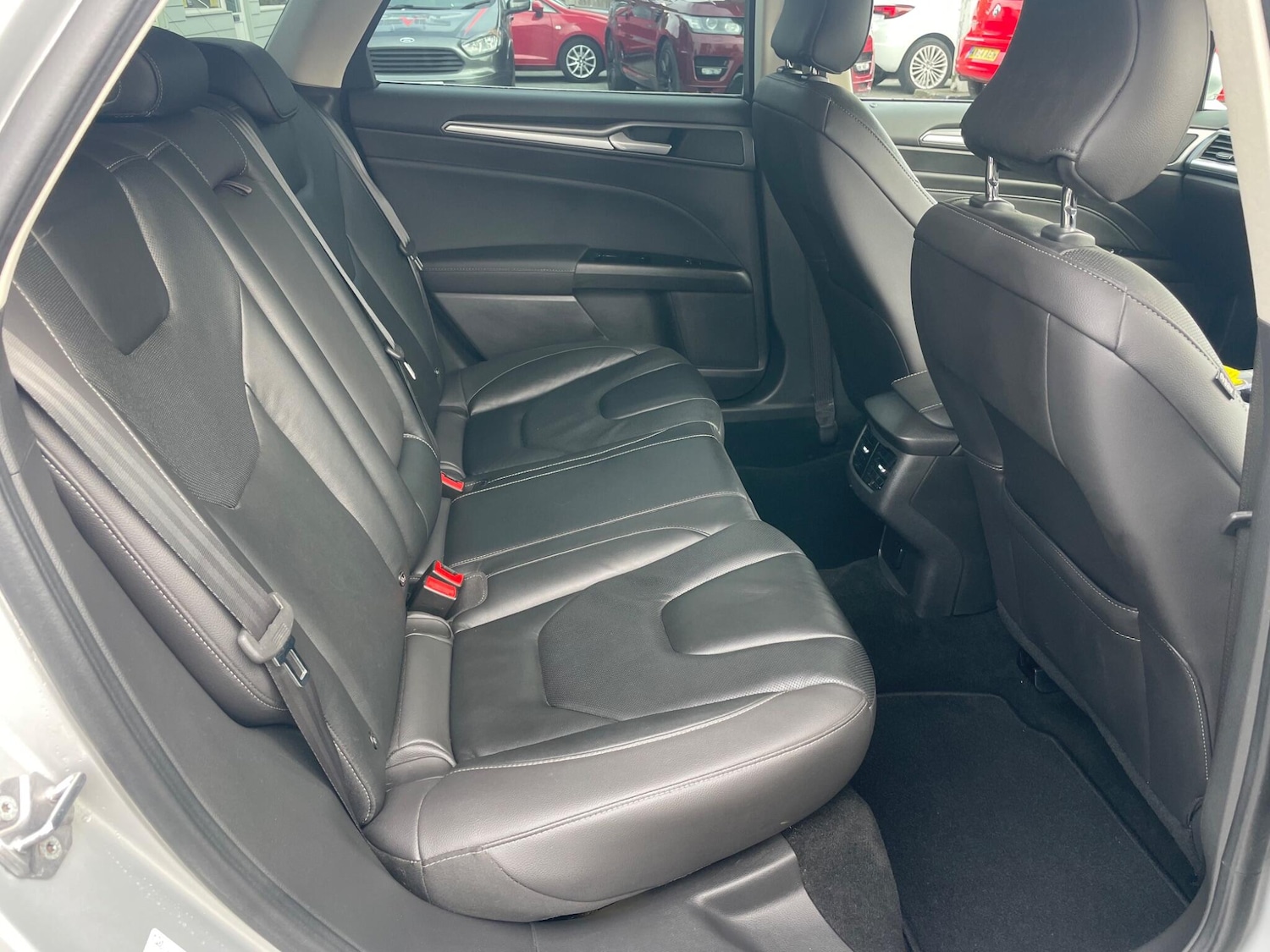 Used Ford Mondeo 2016 for sale - 76283833: Photo 12