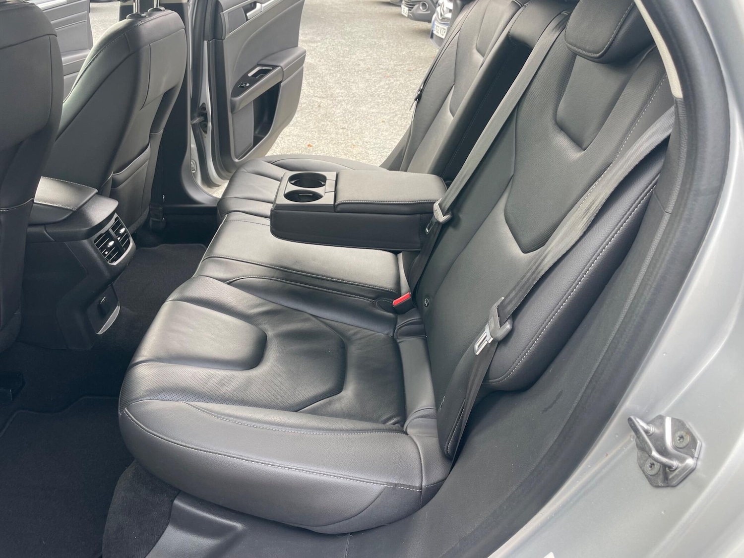 Used Ford Mondeo 2016 for sale - 76283833: Photo 14