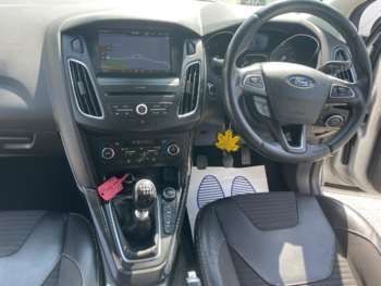 Used Ford Focus 2016 for sale - 74522082: Photo