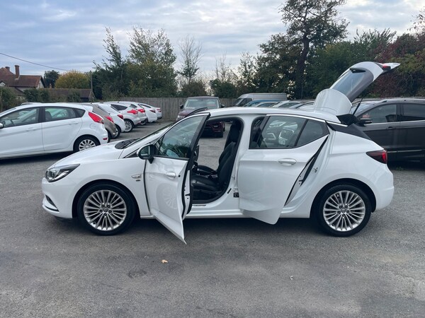 Used Vauxhall Astra 2017 for sale - 76137946: Photo 16