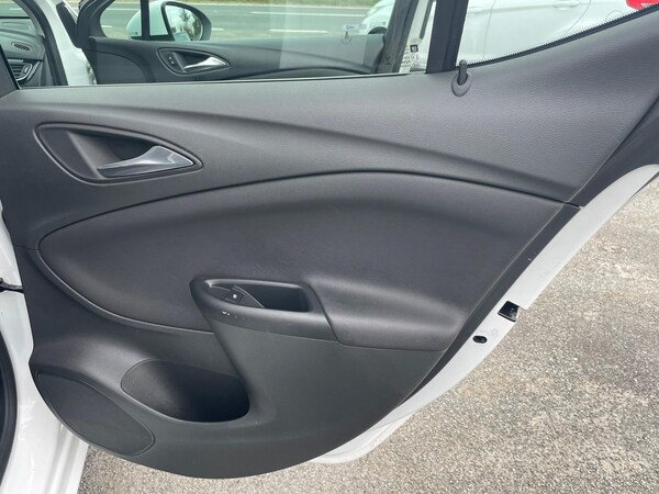 Used Vauxhall Astra 2017 for sale - 76137946: Photo 22