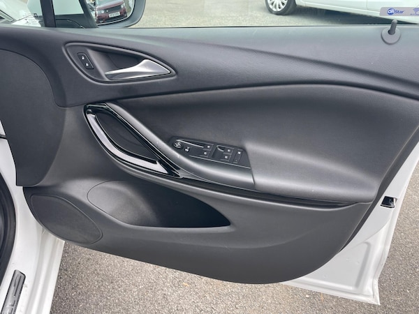 Used Vauxhall Astra 2017 for sale - 76137946: Photo 23