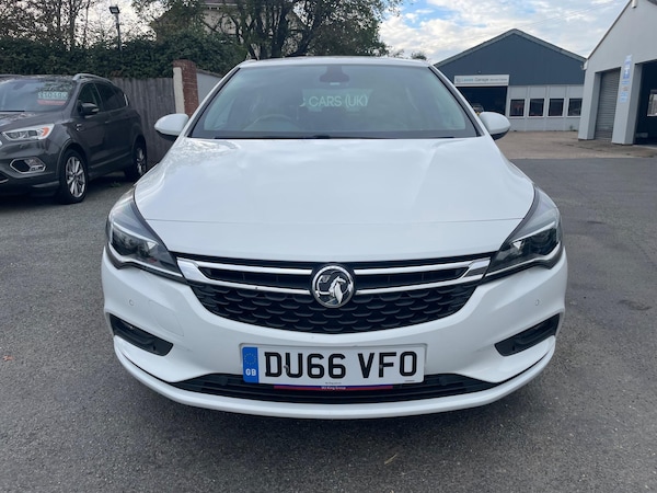 Used Vauxhall Astra 2017 for sale - 76137946: Photo 4