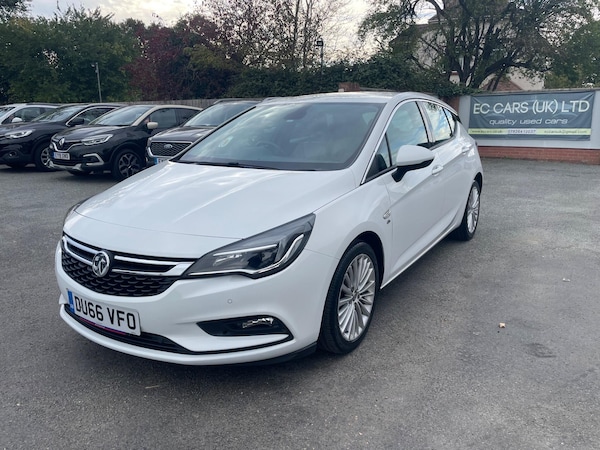 Used Vauxhall Astra 2017 for sale - 76137946: Photo 5