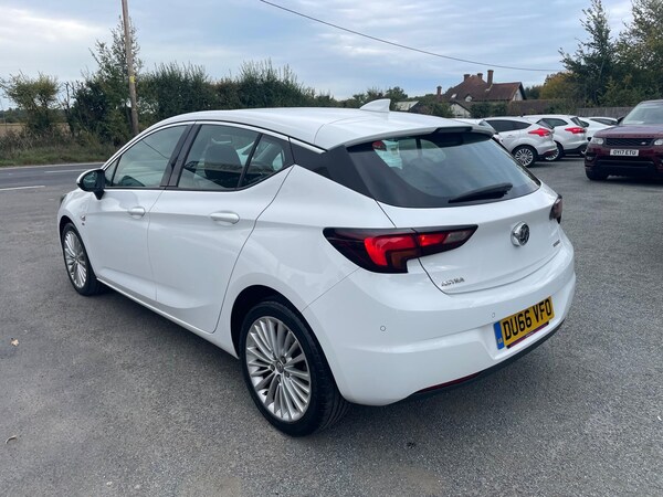 Used Vauxhall Astra 2017 for sale - 76137946: Photo 7