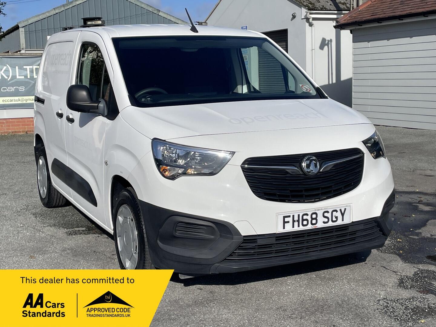 Used Vauxhall Combo 2019 for sale - 76159194: Photo 1