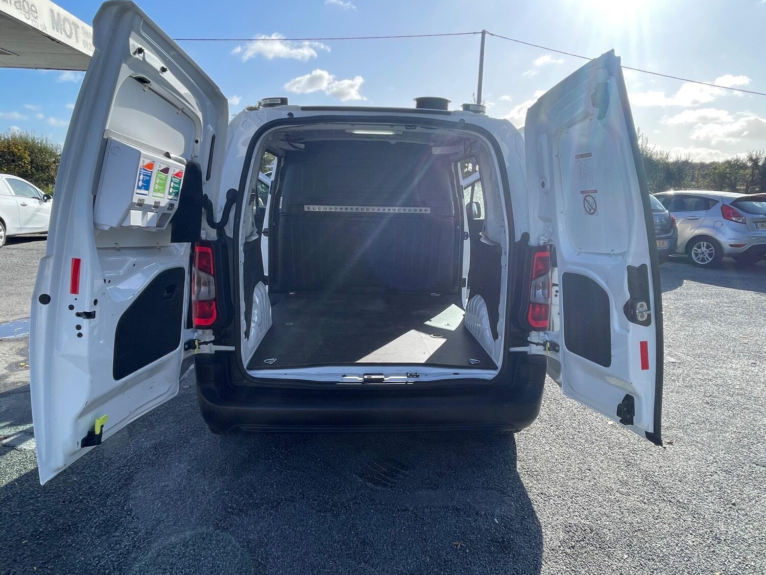 Used Vauxhall Combo 2019 for sale - 76159194: Photo 17