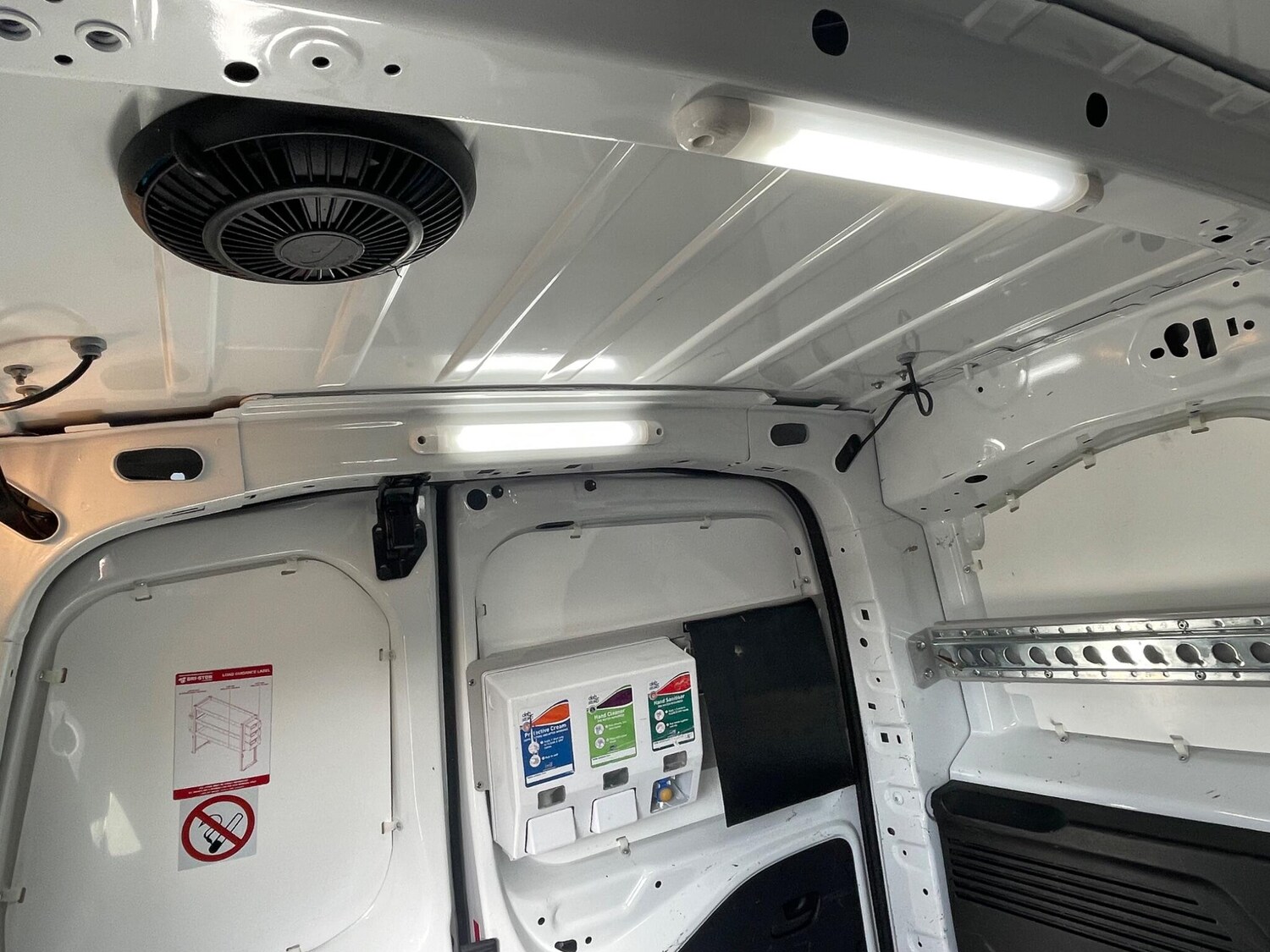 Used Vauxhall Combo 2019 for sale - 76159194: Photo 20