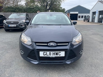 Used Ford Focus 2011 for sale - 76214033: Photo 4