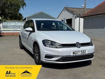 Used Volkswagen Golf 2017 for sale - 78676265: Photo