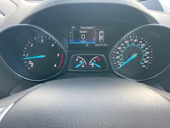 Used Ford Kuga 2015 for sale - 78377137: Photo