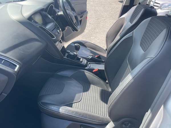 Used Ford Focus 2016 for sale - 75532446: Photo 16