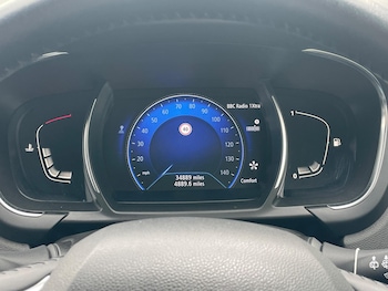 Used Renault Scenic 2017 for sale - 78377161: Photo