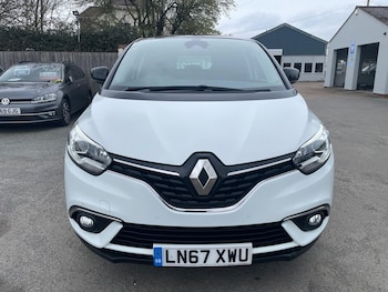 Used Renault Scenic 2017 for sale - 78377161: Photo