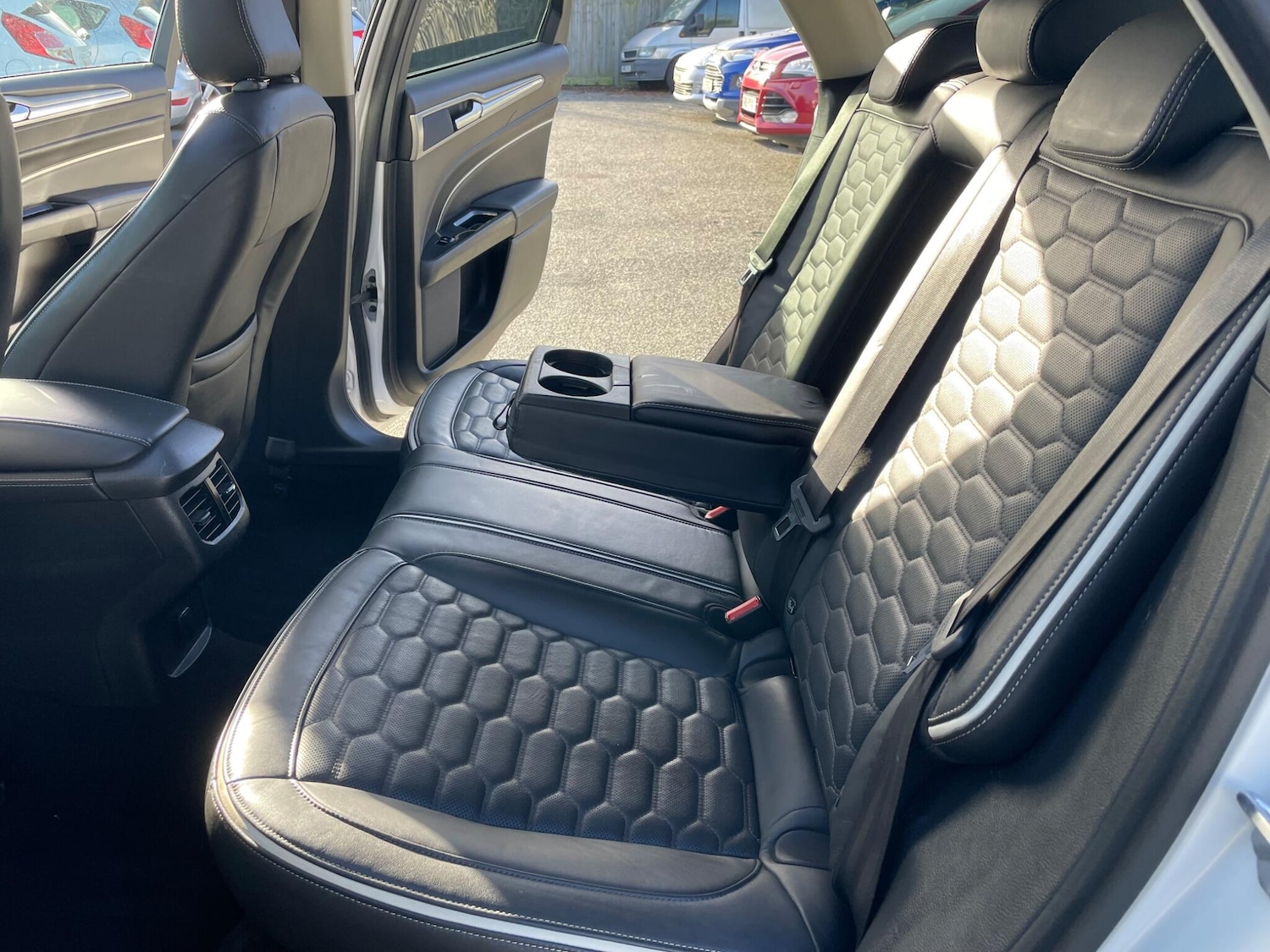 Used Ford Mondeo 2017 for sale - 76607319: Photo 14