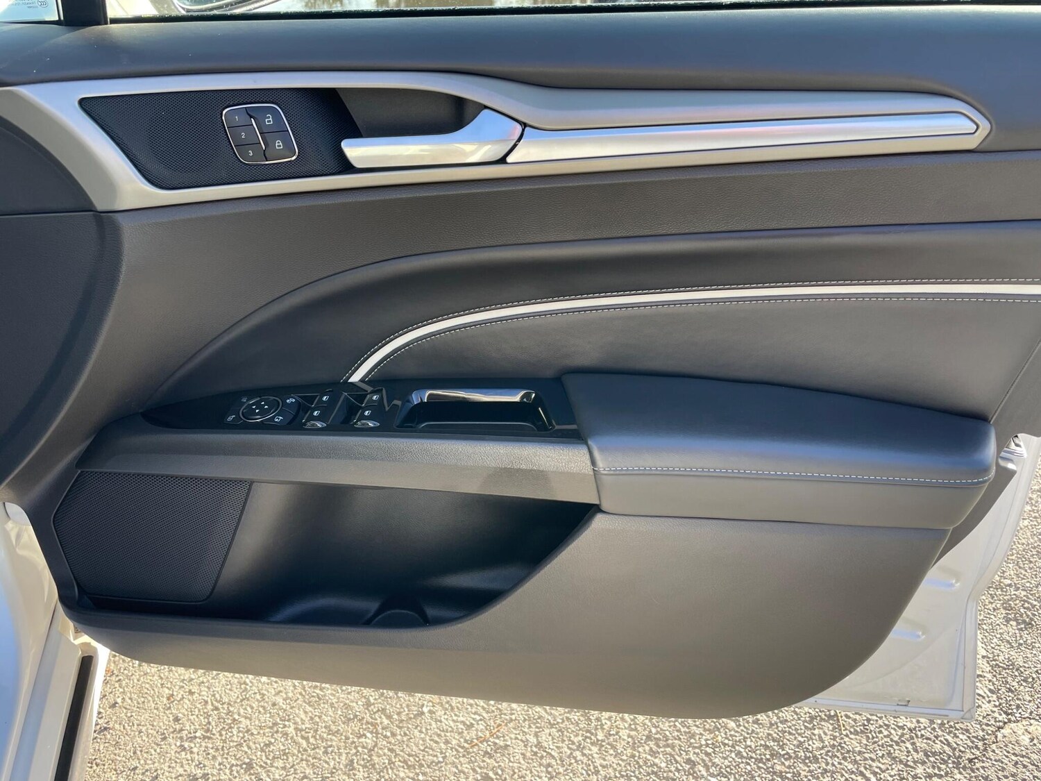 Used Ford Mondeo 2017 for sale - 76607319: Photo 23