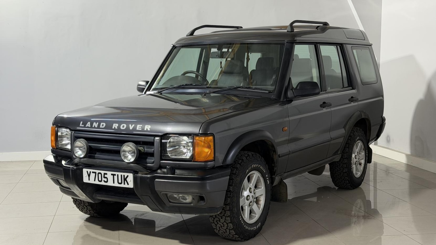 Used Land Rover Discovery 2001 for sale - 78109615: Photo 2