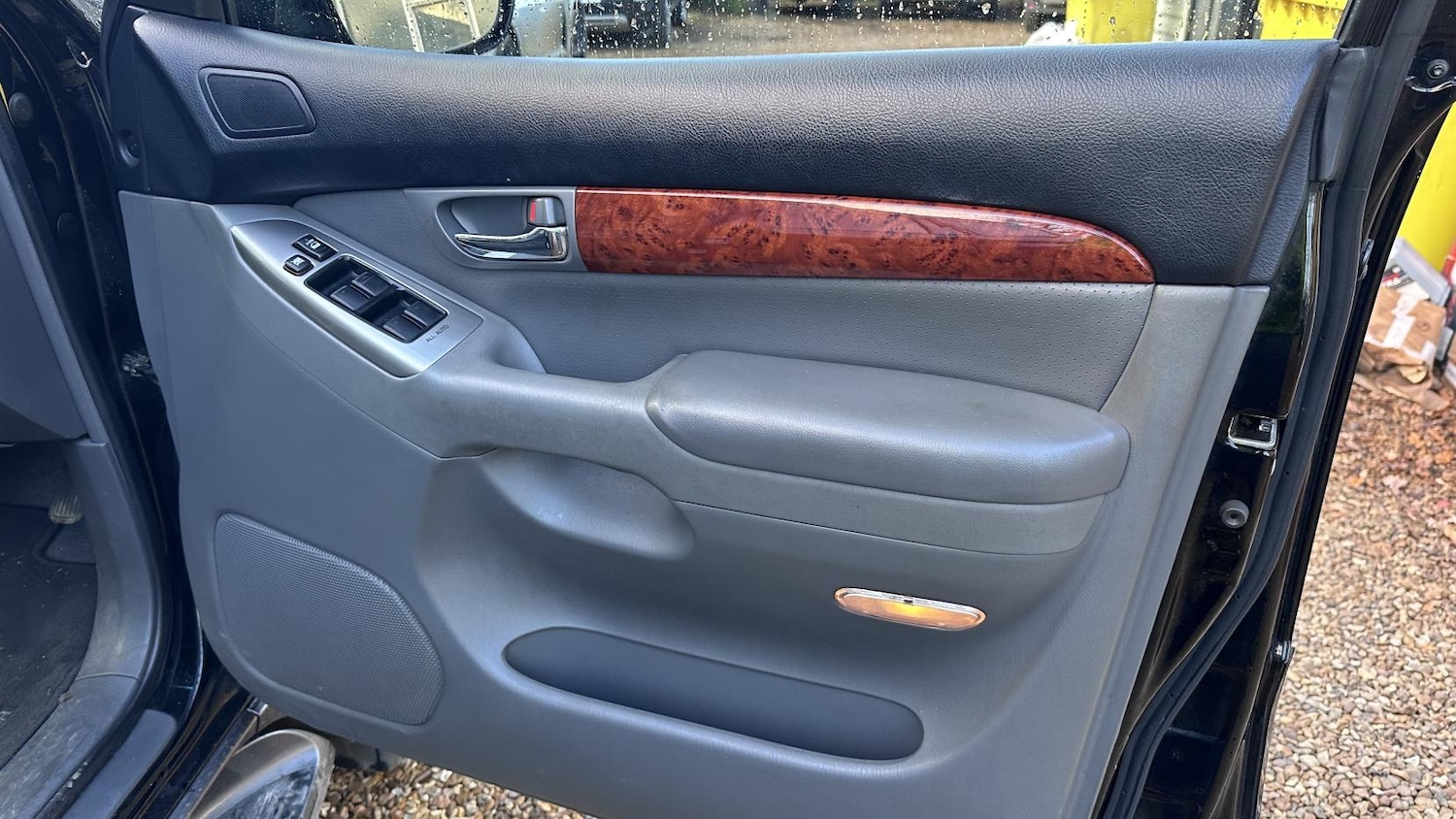 Used Toyota Land Cruiser 2007 for sale - 77058453: Photo 15