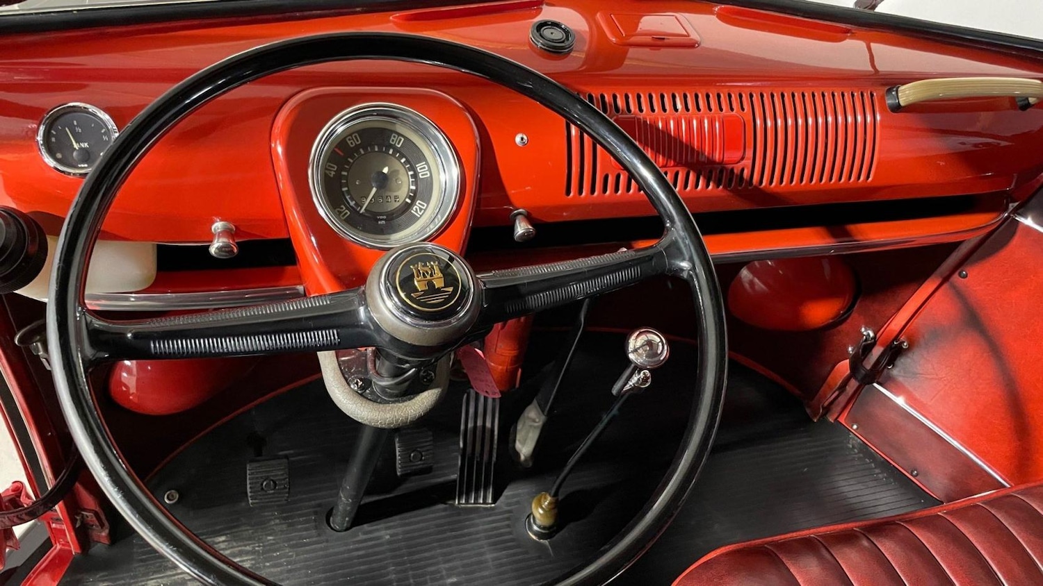 Used Volkswagen Transporter 1988 for sale - 77114372: Photo 12