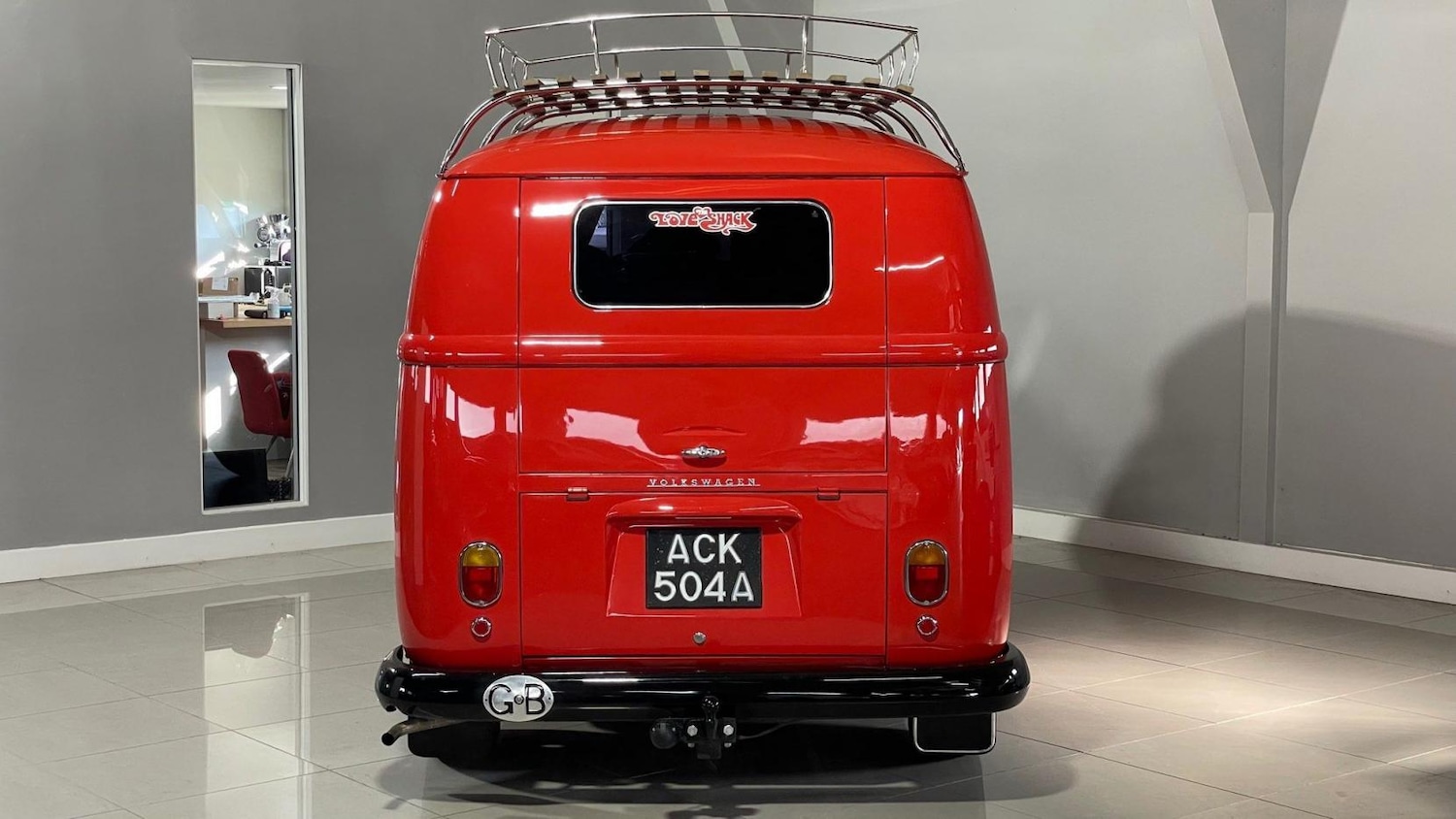 Used Volkswagen Transporter 1988 for sale - 77114372: Photo 3