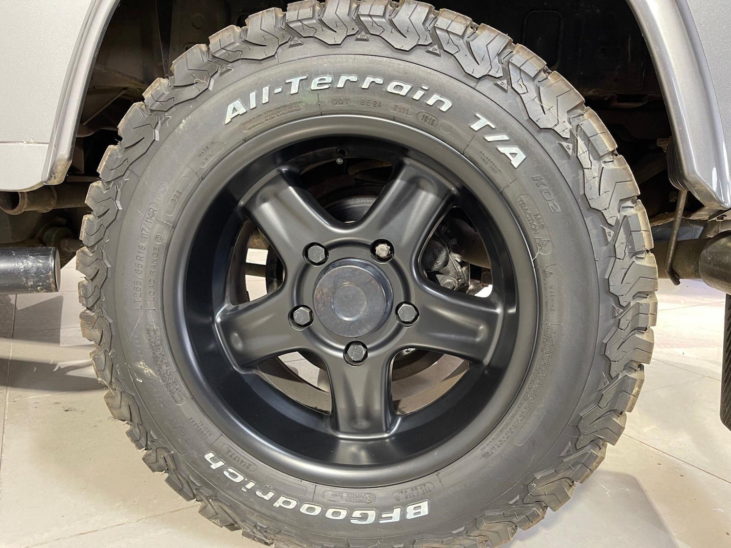 Used Land Rover Defender 2009 for sale - 76206170: Photo 9