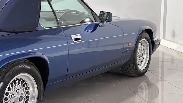 Used Jaguar XJS 1993 for sale - 74981050: Photo 35