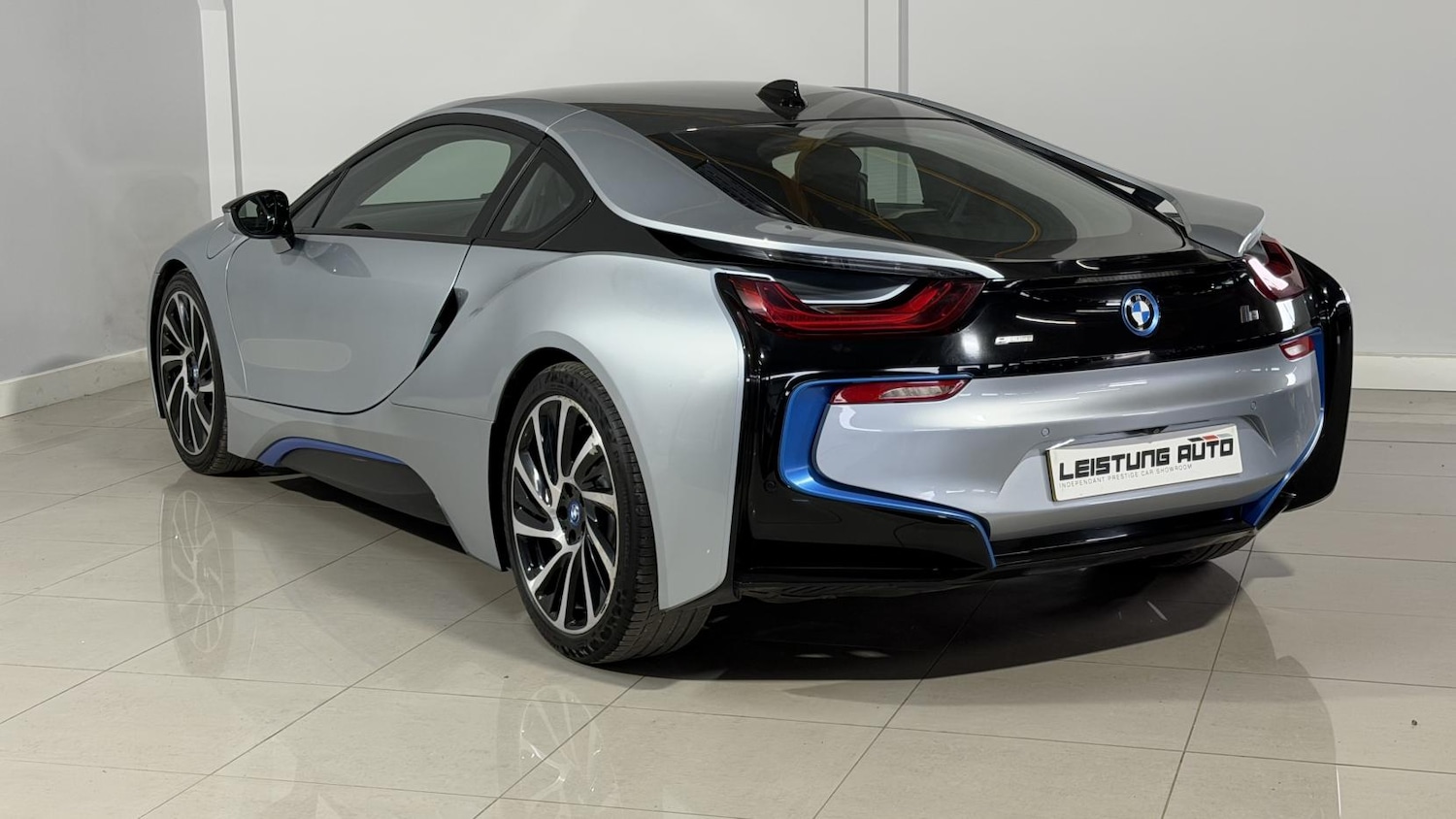 Used BMW i8 2016 for sale - 78199304: Photo 11