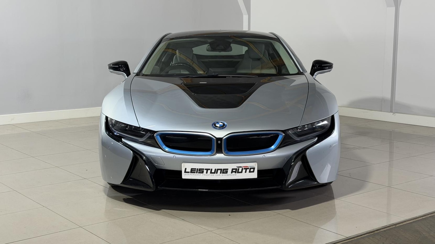 Used BMW i8 2016 for sale - 78199304: Photo 2